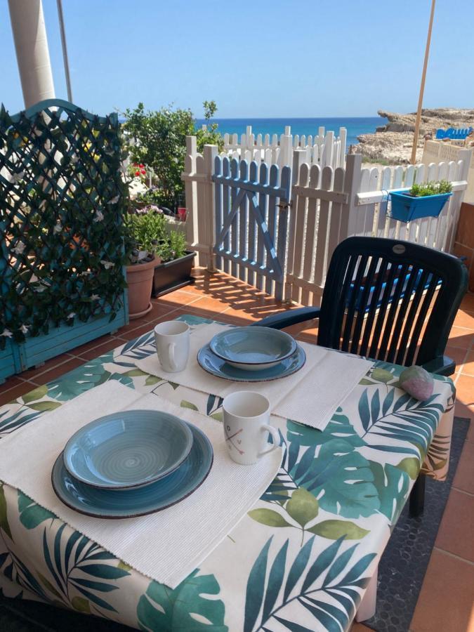 Apartamento Los Escullos Acantilado อัลเมรีอา ภายนอก รูปภาพ